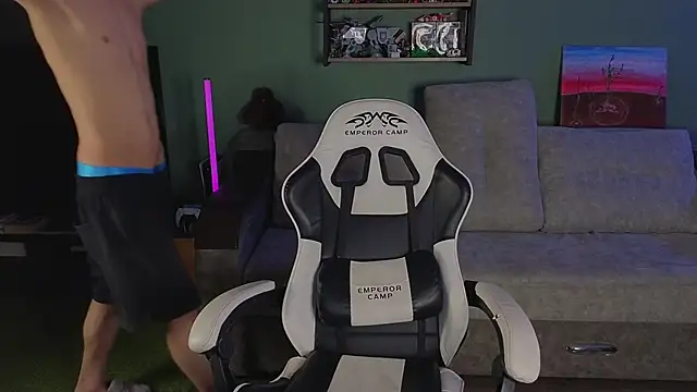 TeddyLiLboy online show from 04-07-26, 07:59