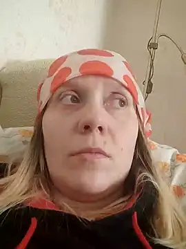 Snapshot of LeraSweet chatting on 02-23-25, 07:07 LeraSweet online show from 02-23-25, 07:07