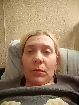 Snapshot of LeraSweet chatting on 10-11-25, 07:15 LeraSweet online show from 10-11-25, 07:15