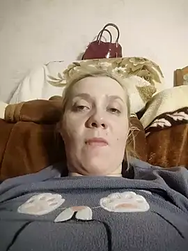 LeraSweet online show from 05-15-26, 08:29