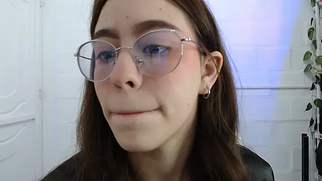 BlairVicent online show from 10-03-25, 03:13