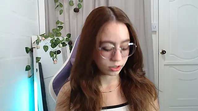 BlairVicent online show from 11-14-25, 01:37