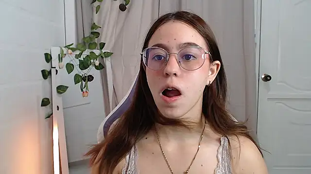 BlairVicent online show from 11-25-25, 03:01