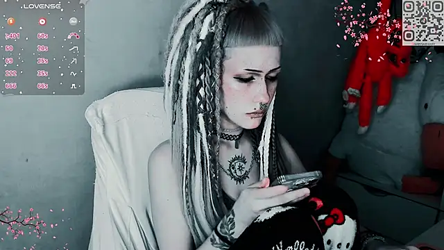 say mary online show from 11-28-25, 11:43