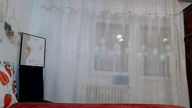 Catlady333 online show from 09-19-25, 05:39