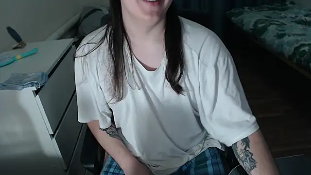 EvaMiron online show from 11-29-25, 11:32