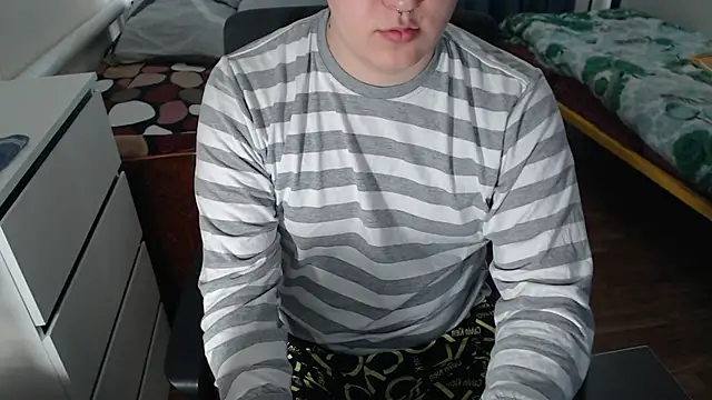 EvaMiron online show from 10-02-25, 09:23