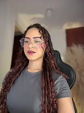 gretta kler1 online show from 05-10-26, 04:09