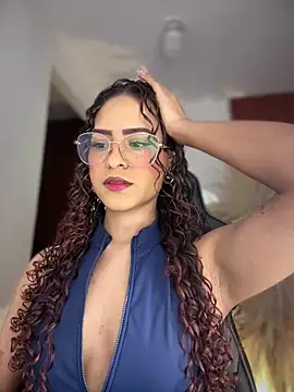 gretta kler1 online show from 06-06-26, 11:32