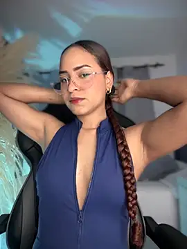 gretta kler1 online show from 11-25-25, 10:21