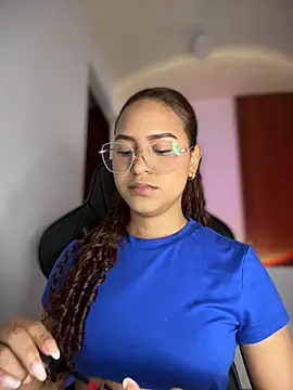 gretta kler1 online show from 03-11-25, 03:12