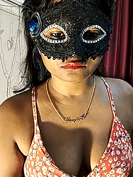 FANTASY QUEEN 07 online show from 11-24-25, 05:02