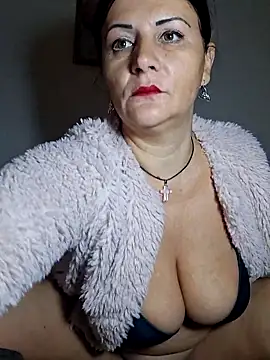 anaaamariaaaa online show from 10-28-25, 11:20