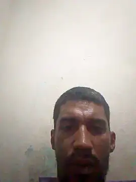 Snapshot of fieltoprj1 chatting on 03-05-25, 04:34 fieltoprj1 online show from 03-05-25, 04:34