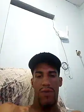 Snapshot of fieltoprj1 chatting on 10-15-25, 09:56 fieltoprj1 online show from 10-15-25, 09:56