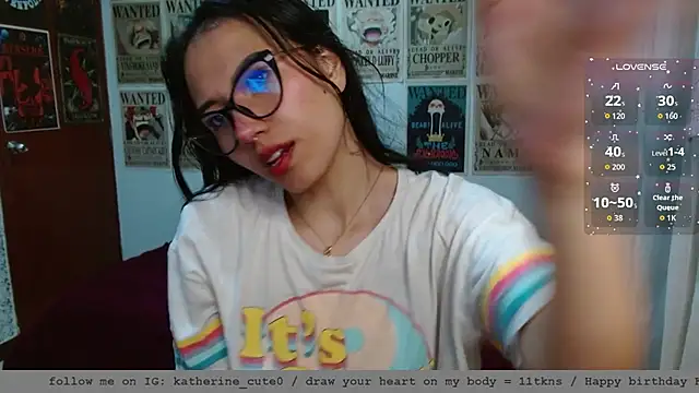 Snapshot of wild_kittys chatting on 12-21-25, 04:58 wild kittys online show from 12-21-25, 04:58