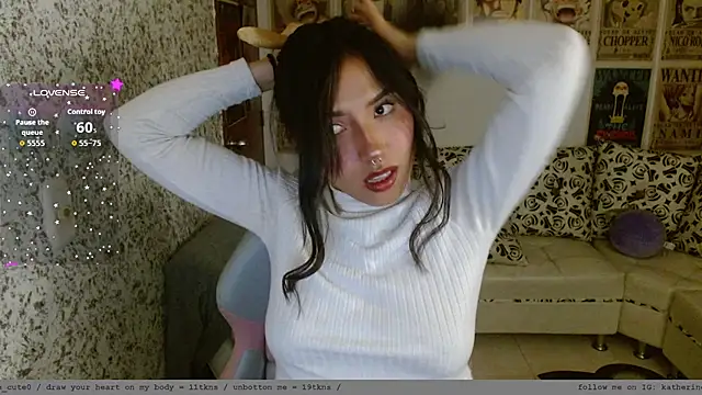 Snapshot of wild_kittys chatting on 04-12-26, 03:32 wild kittys online show from 04-12-26, 03:32