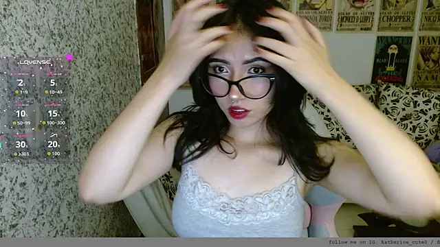 Snapshot of wild_kittys chatting on 05-24-26, 11:37 wild kittys online show from 05-24-26, 11:37