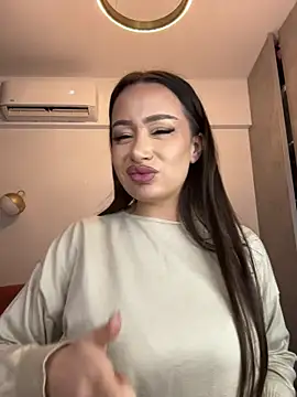 deliaroyal online show from 11-26-25, 02:39