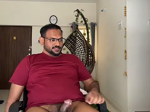 lovbombayduck11 online show from 05-27-26, 07:38