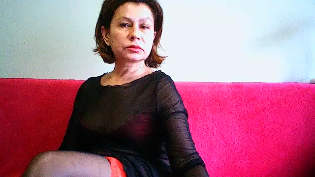 Snapshot of Mat_Elenore chatting on 05-31-26, 06:30 Mat Elenore online show from 05-31-26, 06:30