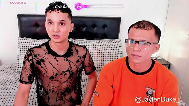 Snapshot of jaylen_and_duke chatting on 07-16-26, 11:07 jaylen and duke online show from 07-16-26, 11:07