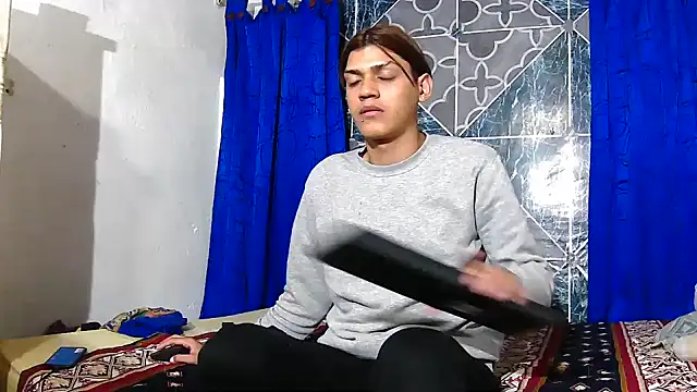 Samuelsince online show from 10-25-25, 06:23