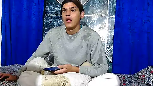 Samuelsince online show from 11-28-25, 06:24