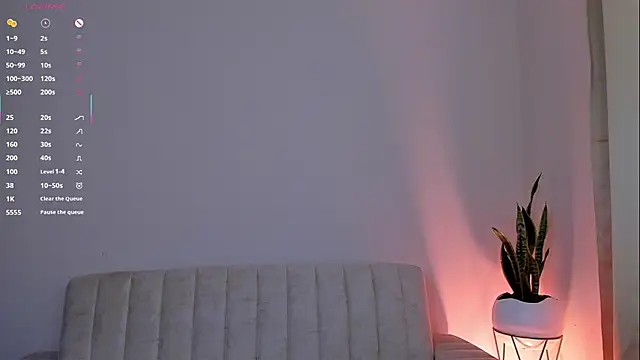 Snapshot of megan_cooper28 chatting on 02-27-26, 07:14 megan cooper28 online show from 02-27-26, 07:14