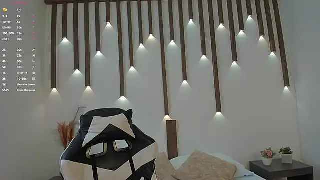 megan cooper28 online show from 10-07-25, 07:04