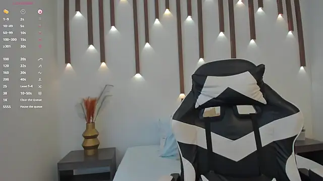 megan cooper28 online show from 11-01-25, 07:30