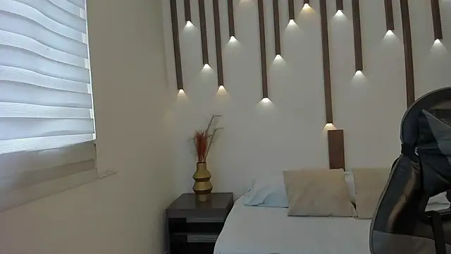 megan cooper28 online show from 12-17-25, 07:08