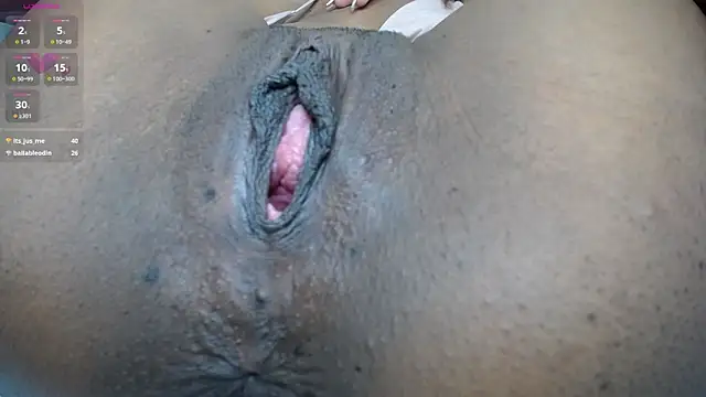 Snapshot of genesis_moretz chatting on 12-11-24, 09:19 genesis moretz online show from 12-11-24, 09:19