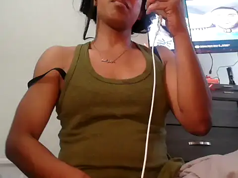 Snapshot of CaramelDipper chatting on 06-28-26, 02:45 CaramelDipper online show from 06-28-26, 02:45