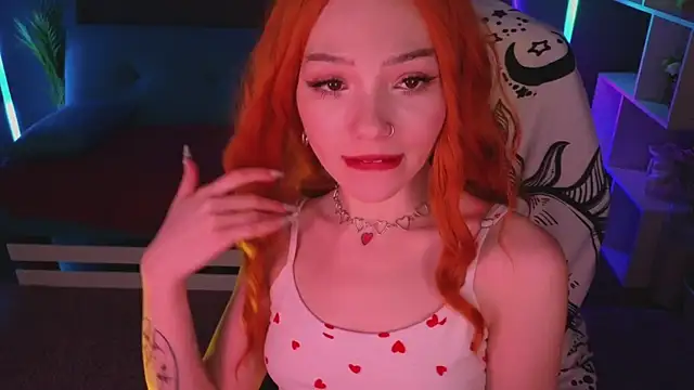 Snapshot of SandraBoyl chatting on 02-09-25, 07:37 SandraBoyl online show from 02-09-25, 07:37