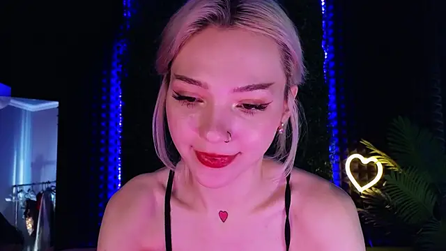 Snapshot of SandraBoyl chatting on 01-15-25, 04:15 SandraBoyl online show from 01-15-25, 04:15