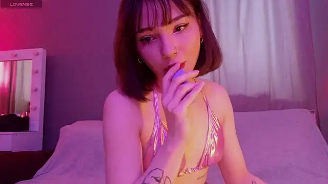 SandraBoyl online show from 01-14-26, 04:16