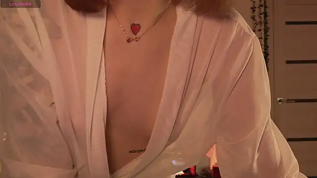 SandraBoyl online show from 04-06-26, 01:34