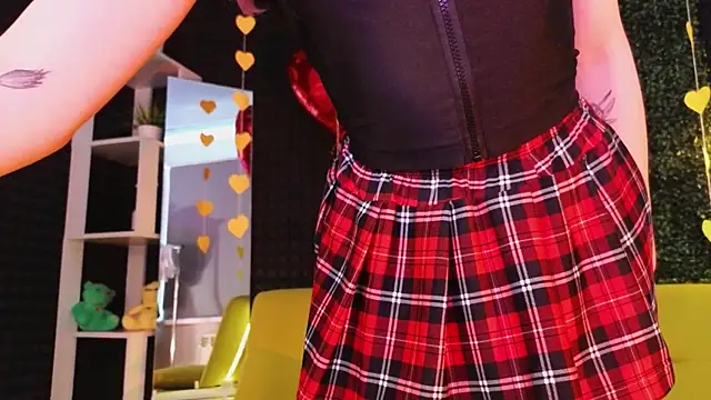 Snapshot of SandraBoyl chatting on 02-19-25, 07:50 SandraBoyl online show from 02-19-25, 07:50