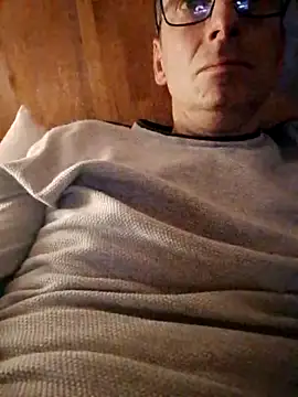 Snapshot of Anastasio33 chatting on 10-08-25, 08:53 Anastasio33 online show from 10-08-25, 08:53