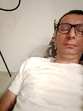 Snapshot of Anastasio33 chatting on 09-17-25, 11:51 Anastasio33 online show from 09-17-25, 11:51