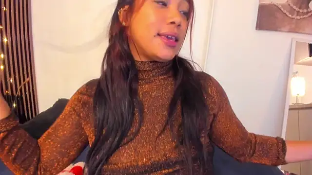 SaraApril 1 online show from 04-05-26, 10:55