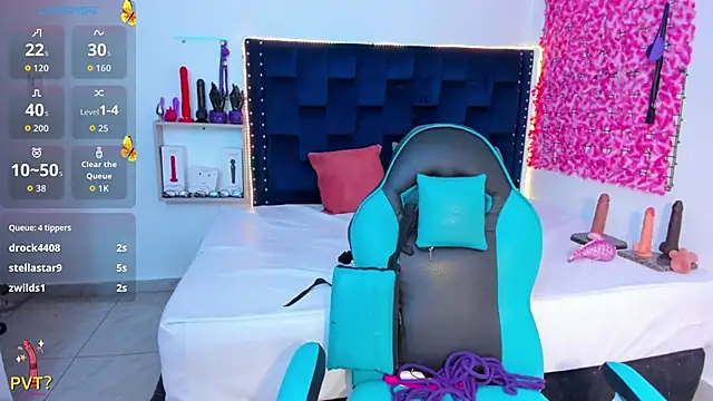 SaraApril 1 online show from 09-28-25, 06:04
