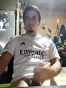 Rejy1992 online show from 12-18-24, 03:37