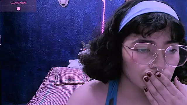 NinaYellow online show from 01-06-26, 10:03