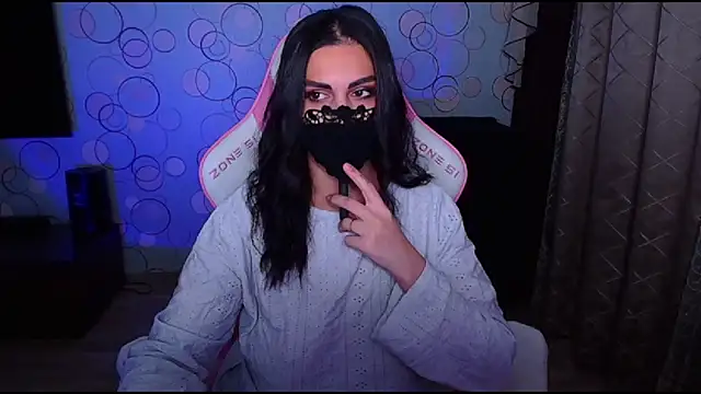   Yasmina   online show from 10-24-25, 03:05
