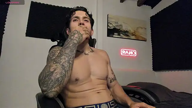 LucianSinclair online show from 04-07-26, 03:08