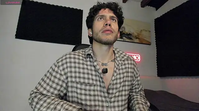 LucianSinclair online show from 04-12-26, 12:47