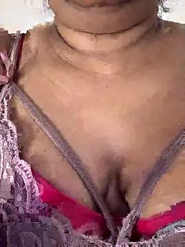 Snapshot of Shasha_X chatting on 09-19-25, 11:58 Shasha X online show from 09-19-25, 11:58