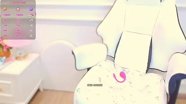 Snapshot of PimChanOK chatting on 07-16-26, 11:29 PimChanOK online show from 07-16-26, 11:29